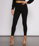 Strike A Pose High Waist Leggings provides a stylish start to creating your best summer outfits of the season with on-trend details for 2023!