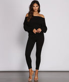 Strike A Pose High Waist Leggings provides a stylish start to creating your best summer outfits of the season with on-trend details for 2023!
