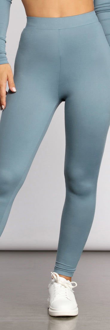 Set For Good Vibes Joggers provides a stylish start to creating your best summer outfits of the season with on-trend details for 2023!