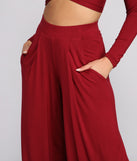 Trendy High Waist Flared Pants provides a stylish start to creating your best summer outfits of the season with on-trend details for 2023!