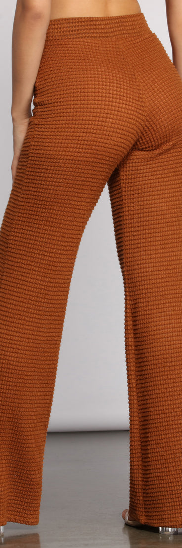 Major Cozy Vibes Wide Leg Pants provides a stylish start to creating your best summer outfits of the season with on-trend details for 2023!