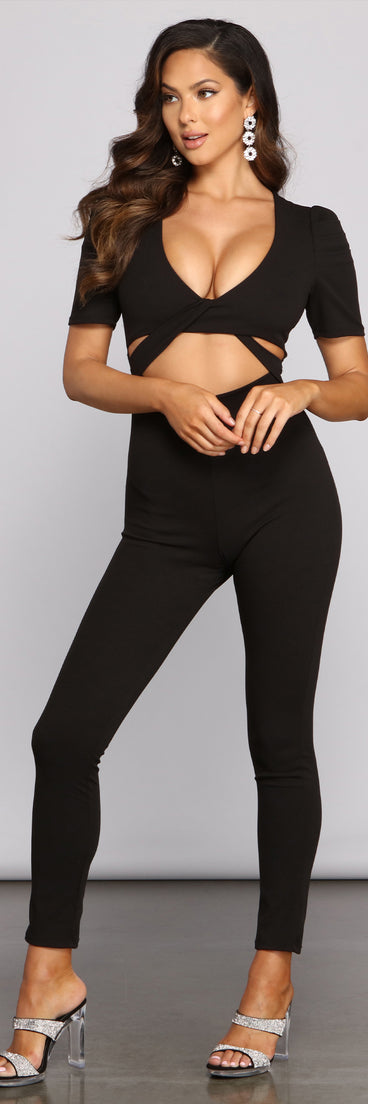 A Little Twist Cutout Catsuit provides a stylish start to creating your best summer outfits of the season with on-trend details for 2023!