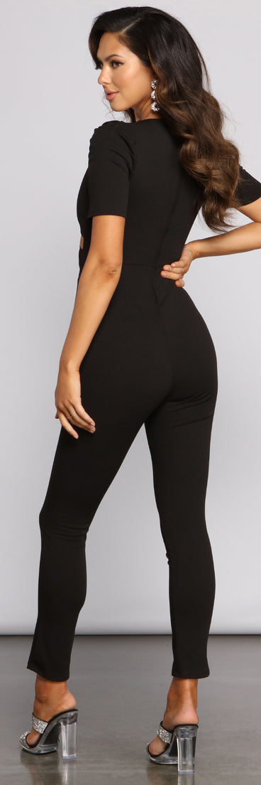 A Little Twist Cutout Catsuit provides a stylish start to creating your best summer outfits of the season with on-trend details for 2023!