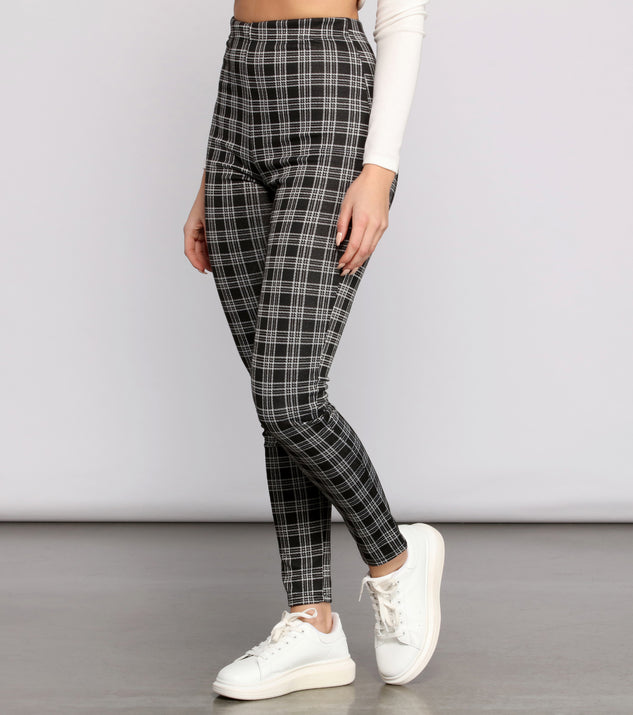 Preppy Plaid Skinny Pants provides a stylish start to creating your best summer outfits of the season with on-trend details for 2023!