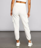Low Profile High Waist Cargo Joggers provides a stylish start to creating your best summer outfits of the season with on-trend details for 2023!