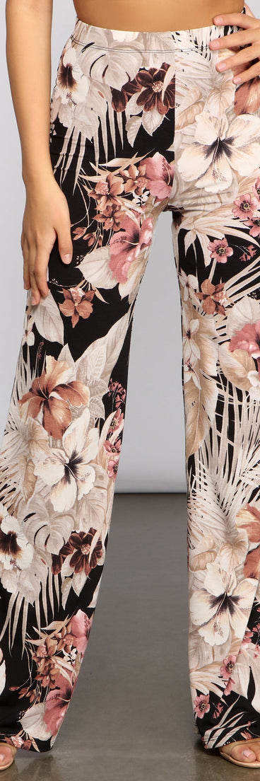 Island Vacay Tropical Wide Leg Pants provides a stylish start to creating your best summer outfits of the season with on-trend details for 2023!