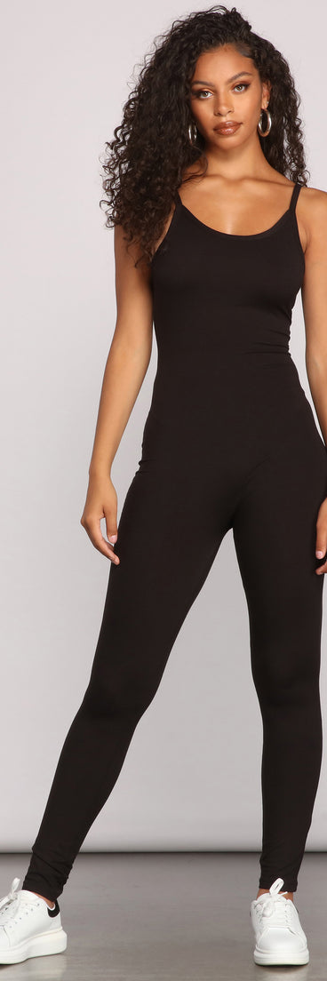 Keeping Knit Bold Sleeveless Catsuit provides a stylish start to creating your best summer outfits of the season with on-trend details for 2023!