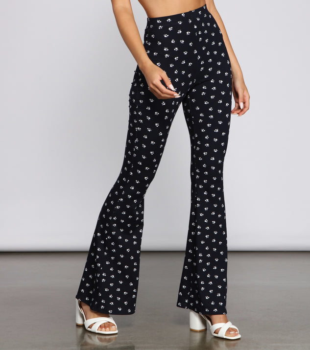 Floral Mood Ditsy Flared Pants is a trendy pick to create 2023 festival outfits, festival dresses, outfits for concerts or raves, and complete your best party outfits!