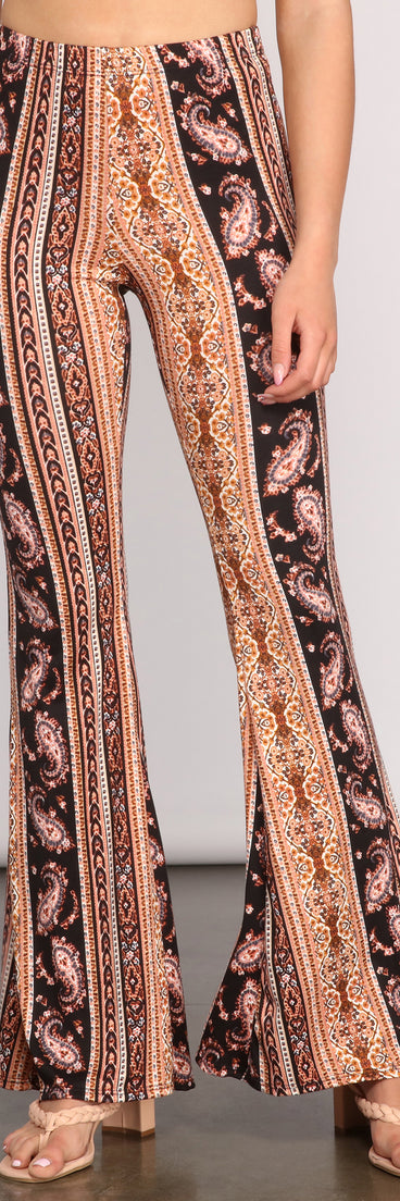 Good Vibes Paisley Flared Pants is a trendy pick to create 2023 festival outfits, festival dresses, outfits for concerts or raves, and complete your best party outfits!