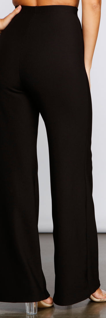 Flaunt It Ribbed Wide Leg Pants provides a stylish start to creating your best summer outfits of the season with on-trend details for 2023!