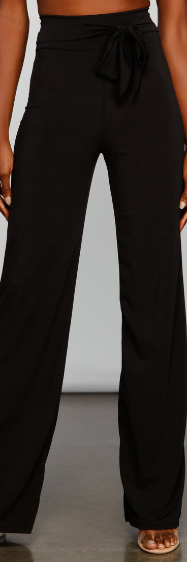 Sleek Tie Waist Wide Leg Pants provides a stylish start to creating your best summer outfits of the season with on-trend details for 2023!