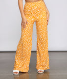 Floral Sensation High Waist Pants provides a stylish start to creating your best summer outfits of the season with on-trend details for 2023!