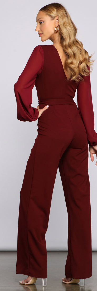 Effortless Beauty Chiffon Jumpsuit is the perfect Homecoming look pick with on-trend details to make the 2023 HOCO dance your most memorable event yet!
