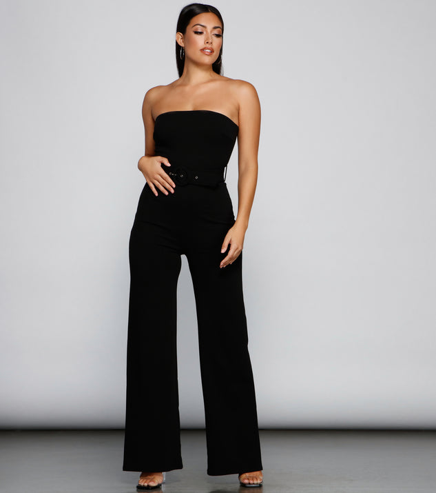 Bold And Belted Sleeveless Jumpsuit provides a stylish start to creating your best summer outfits of the season with on-trend details for 2023!