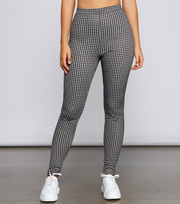 High Waist Plaid Leggings provides a stylish start to creating your best summer outfits of the season with on-trend details for 2023!