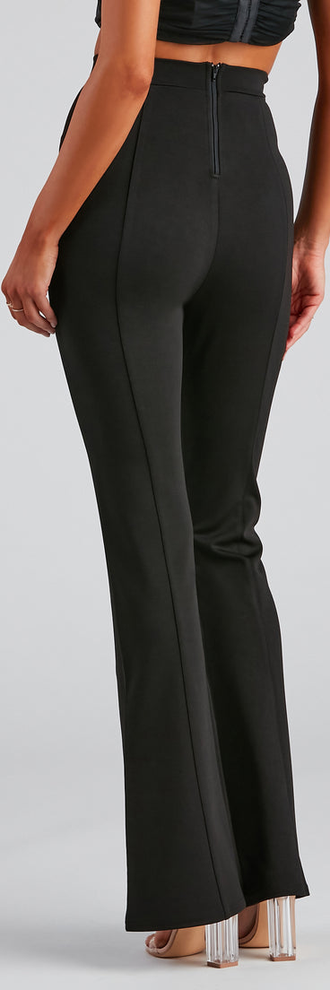 High Waist Flared Ponte Pants provides a stylish start to creating your best summer outfits of the season with on-trend details for 2023!