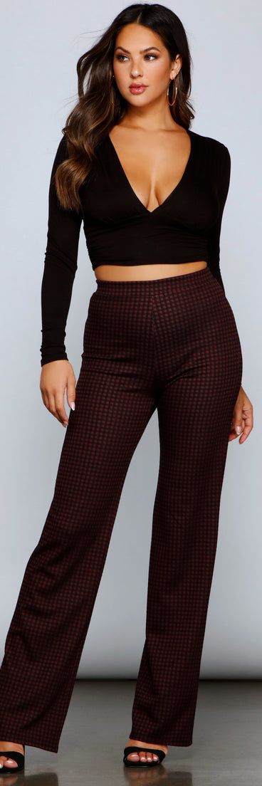 Preppy Chic High Waist Plaid Pants provides a stylish start to creating your best summer outfits of the season with on-trend details for 2023!