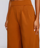 High Waist Pleated Wide Leg Pants provides a stylish start to creating your best summer outfits of the season with on-trend details for 2023!