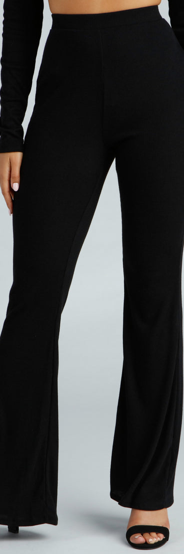 Preppy Vibe High Waist Pants provides a stylish start to creating your best summer outfits of the season with on-trend details for 2023!