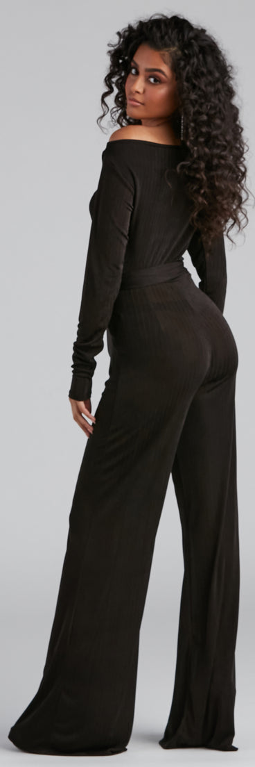 High Fashion Tie Waist Wide-Leg Jumpsuit provides a stylish start to creating your best summer outfits of the season with on-trend details for 2023!