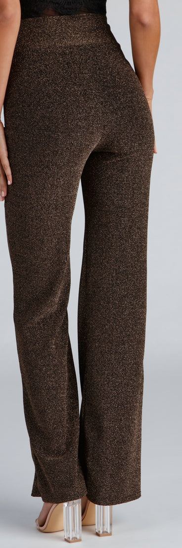 Party-Ready Metallic Glitter Pants provides a stylish start to creating your best summer outfits of the season with on-trend details for 2023!