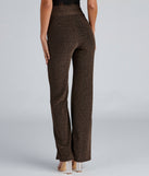 Party-Ready Metallic Glitter Pants provides a stylish start to creating your best summer outfits of the season with on-trend details for 2023!
