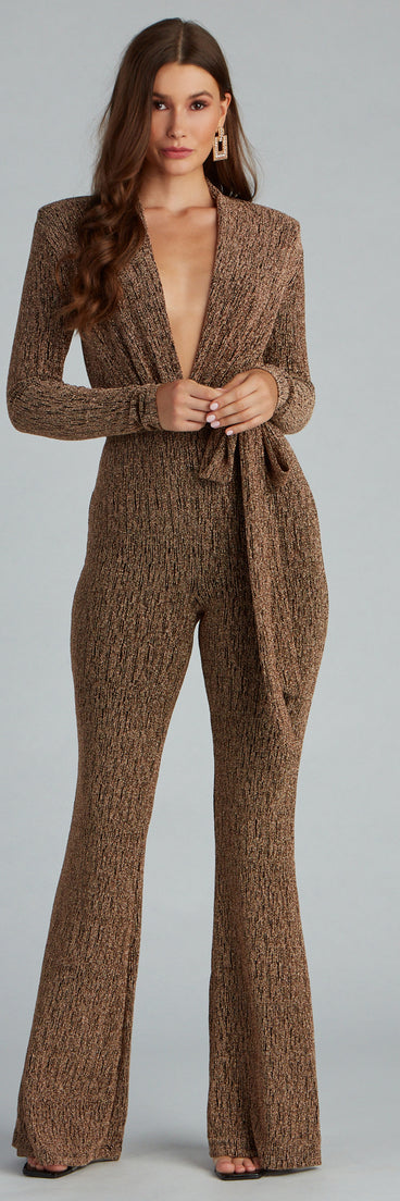 Major Metallic Moment Jumpsuit provides a stylish start to creating your best summer outfits of the season with on-trend details for 2023!