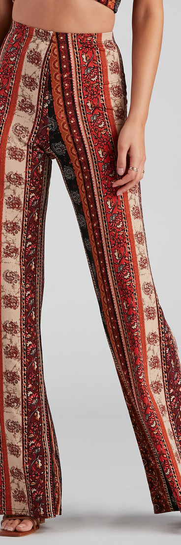 Desert Dreamer Wide-Leg Pants is a trendy pick to create 2023 festival outfits, festival dresses, outfits for concerts or raves, and complete your best party outfits!