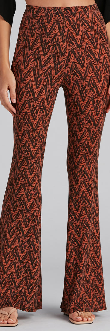 Chevron Chills Flare Pants is a trendy pick to create 2023 festival outfits, festival dresses, outfits for concerts or raves, and complete your best party outfits!