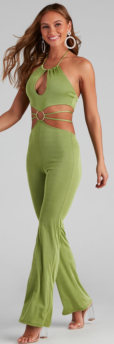 Sultry Talk O-Ring Strappy Jumpsuit provides a stylish start to creating your best summer outfits of the season with on-trend details for 2023!