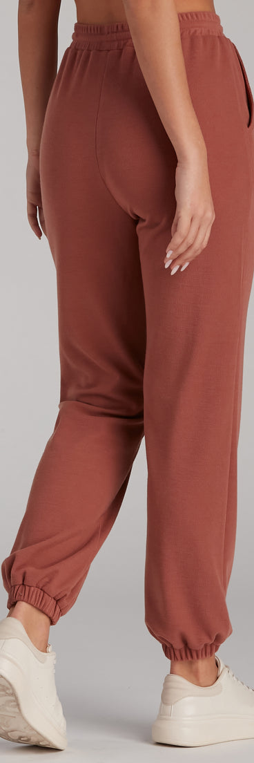 Chill Moment Drawstring Joggers provides a stylish start to creating your best summer outfits of the season with on-trend details for 2023!