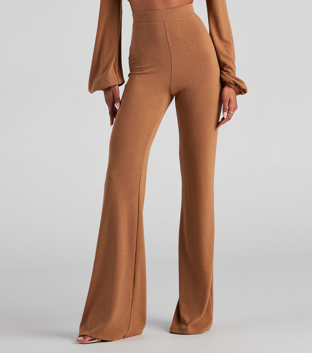 Cabana High-Rise Wide Leg Pants provides a stylish start to creating your best summer outfits of the season with on-trend details for 2023!