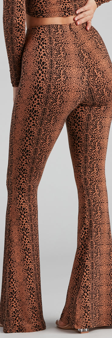 Leopard Spots High Rise Flare Pants provides a stylish start to creating your best summer outfits of the season with on-trend details for 2023!