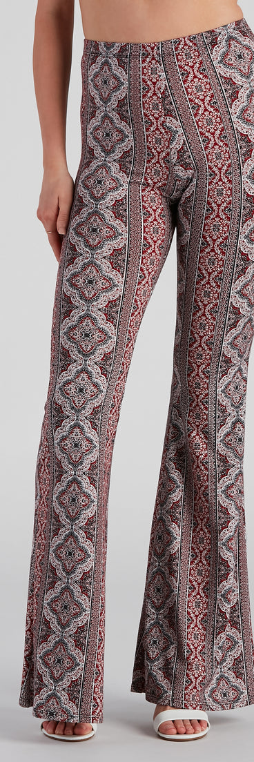 Boho Flare High Rise Pants is a trendy pick to create 2023 festival outfits, festival dresses, outfits for concerts or raves, and complete your best party outfits!