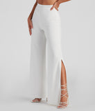 Weekend Feels Wide-Leg Pants provides a stylish start to creating your best summer outfits of the season with on-trend details for 2023!