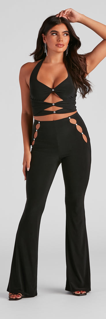 Hidden Gem High Rise Flare Pants provides a stylish start to creating your best summer outfits of the season with on-trend details for 2023!