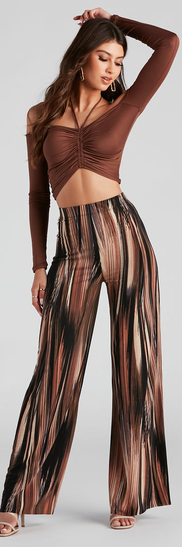It-Girl Status Printed Pants provides a stylish start to creating your best summer outfits of the season with on-trend details for 2023!