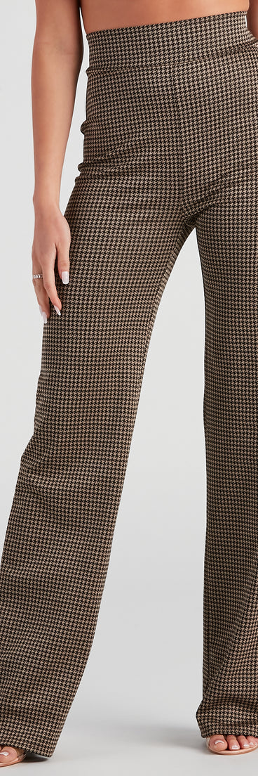 Back To Business Houndstooth Trouser Pants provides a stylish start to creating your best summer outfits of the season with on-trend details for 2023!