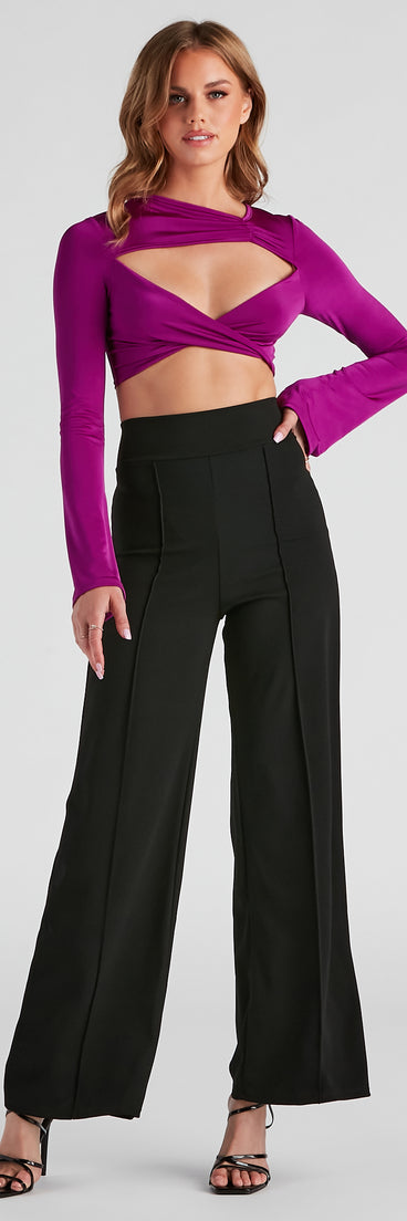 So Chic Crepe Wide-Leg Pants provides a stylish start to creating your best summer outfits of the season with on-trend details for 2023!