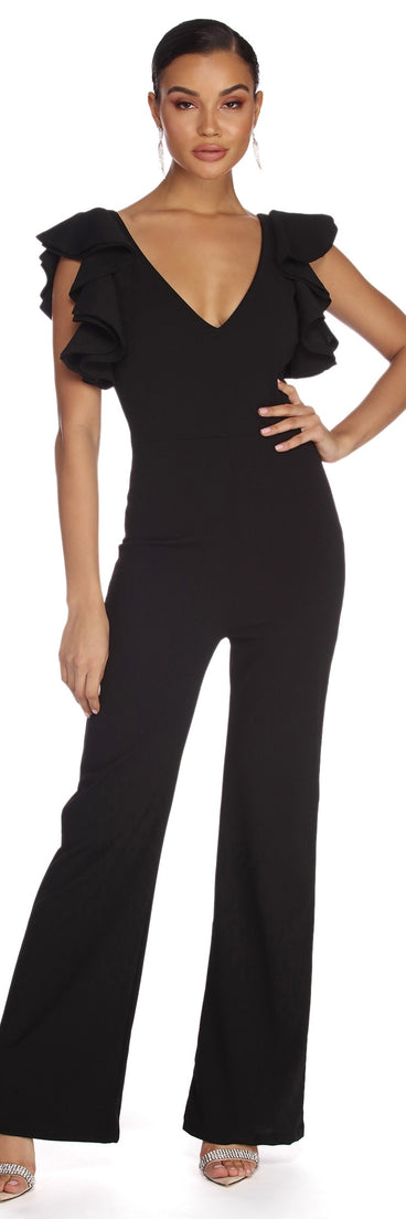 Ruffle Ready Jumpsuit is the perfect Homecoming look pick with on-trend details to make the 2023 HOCO dance your most memorable event yet!