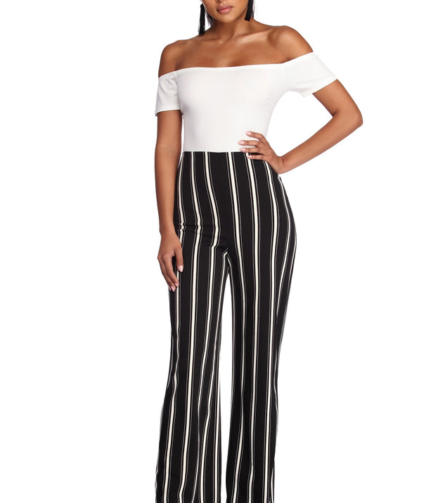 Go Getter Striped Jumpsuit will help you dress the part in stylish holiday party attire, an outfit for a New Year’s Eve party, & dressy or cocktail attire for any event.