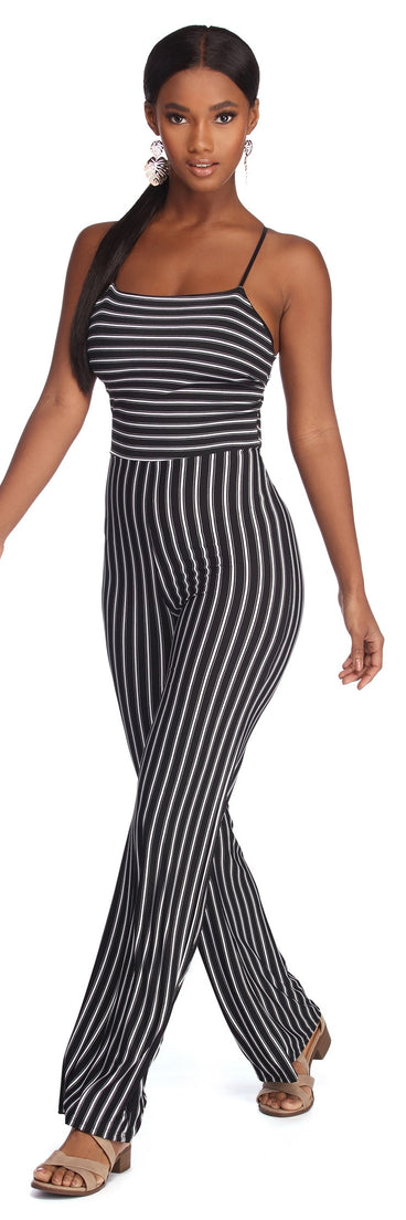 Sophisticated In Stripes Jumpsuit provides a stylish start to creating your best summer outfits of the season with on-trend details for 2023!