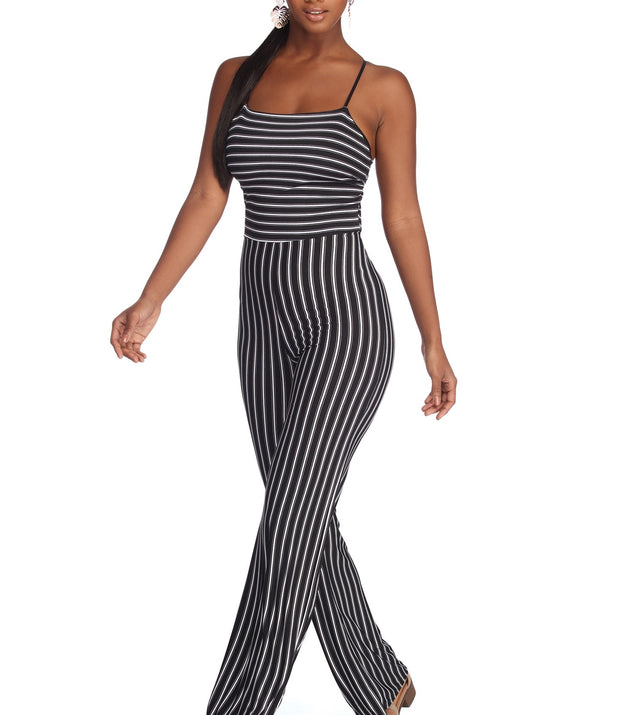 Sophisticated In Stripes Jumpsuit provides a stylish start to creating your best summer outfits of the season with on-trend details for 2023!