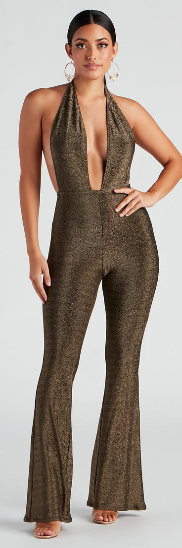 Enticing Love Glitter Halter Jumpsuit provides a stylish start to creating your best summer outfits of the season with on-trend details for 2023!