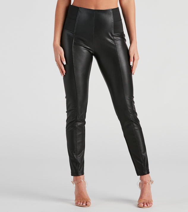 Trendsetter Faux Leather Leggings provides a stylish start to creating your best summer outfits of the season with on-trend details for 2023!