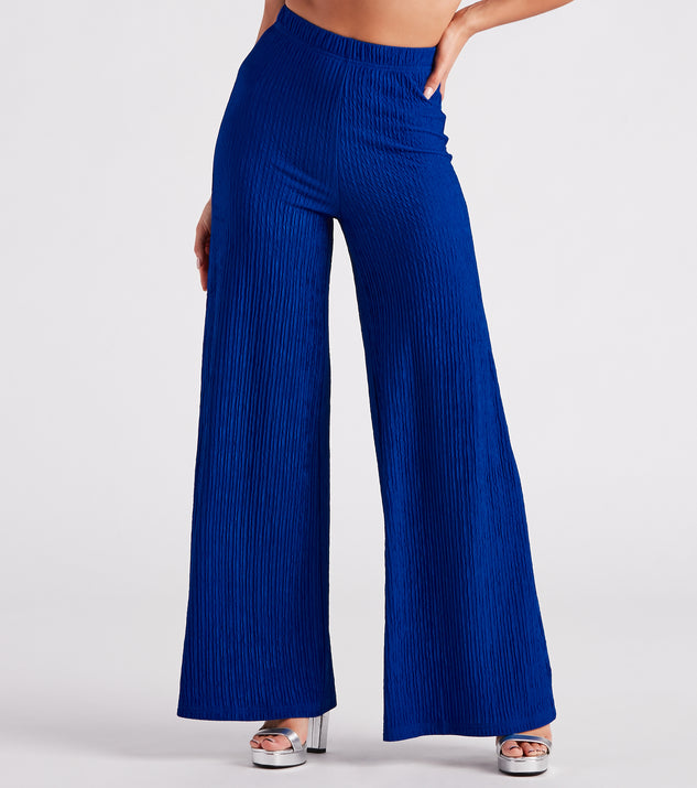 Always Alluring Wide-Leg Pants is a fire pick to create 2023 festival outfits, concert dresses, outfits for raves, or to complete your best party outfits or clubwear!