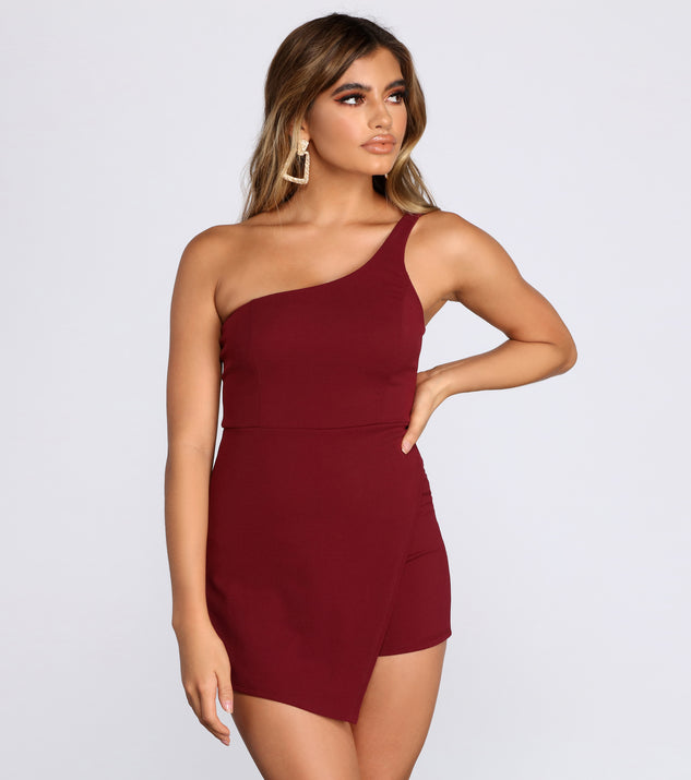 One Shoulder Faux Wrap Romper will help you dress the part in stylish holiday party attire, an outfit for a New Year’s Eve party, & dressy or cocktail attire for any event.