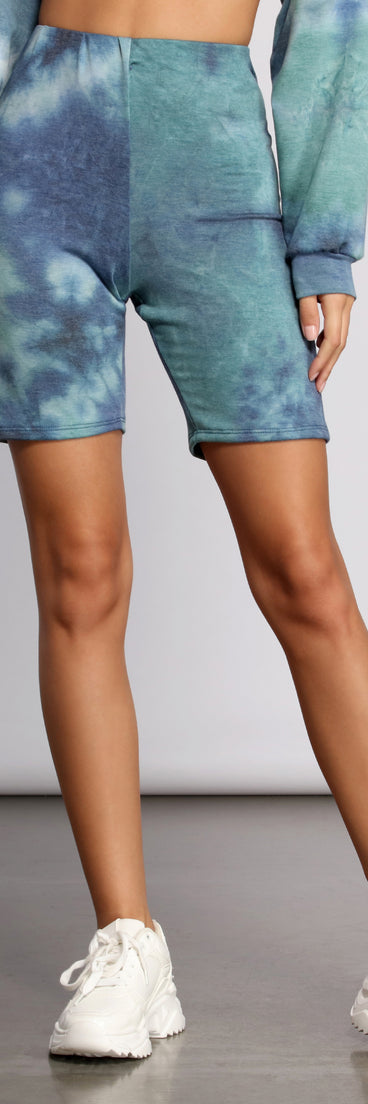 Good Vibes High Waist Biker Shorts provides a stylish start to creating your best summer outfits of the season with on-trend details for 2023!