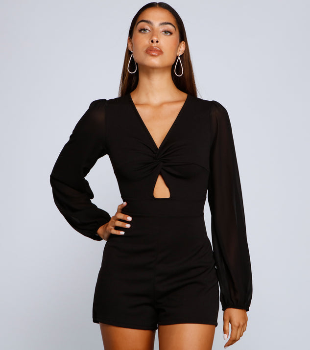 Downtown Chic Twist Front Romper provides a stylish start to creating your best summer outfits of the season with on-trend details for 2023!