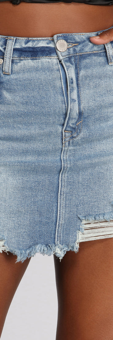 You Got It Girl Denim Skirt is a trendy pick to create 2023 festival outfits, festival dresses, outfits for concerts or raves, and complete your best party outfits!